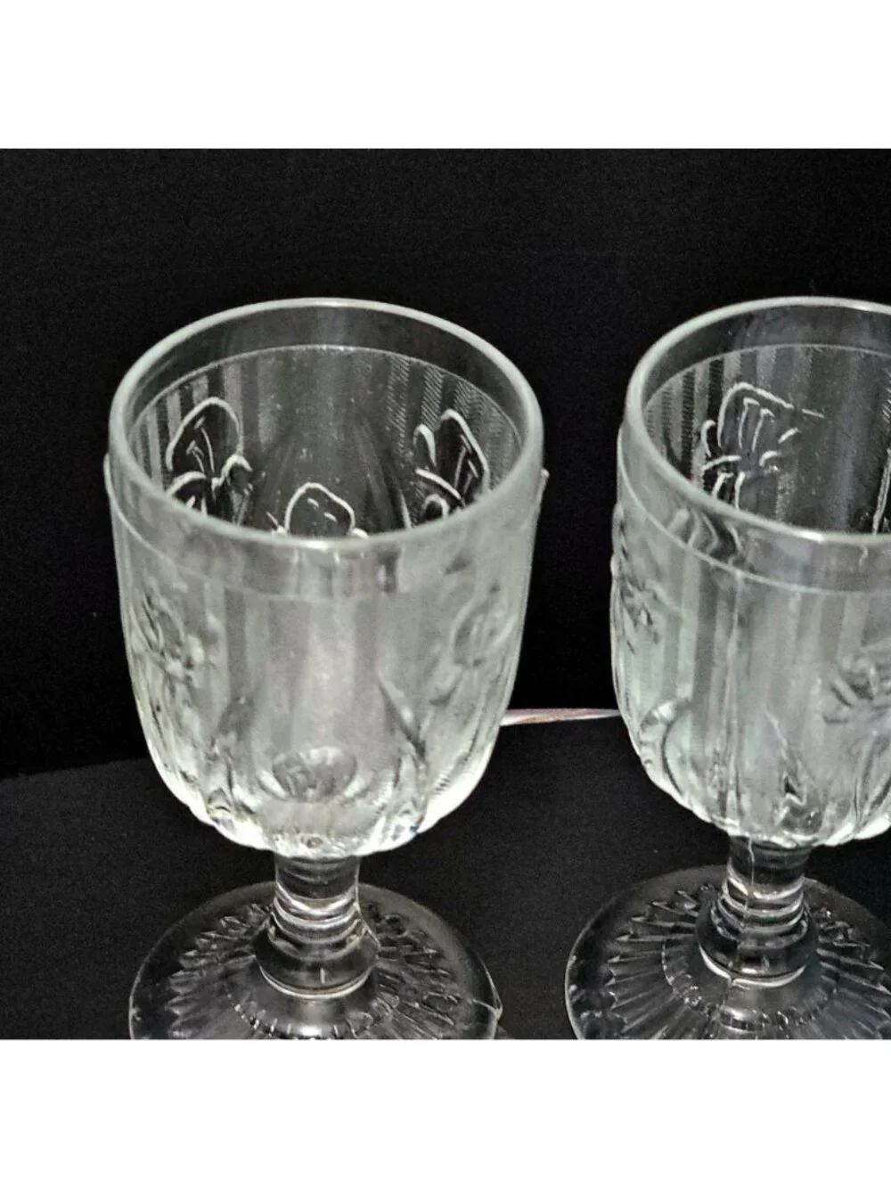 2 Jeanette Iris Port Wine Glasses 3oz Depression glass 1930s floral textured